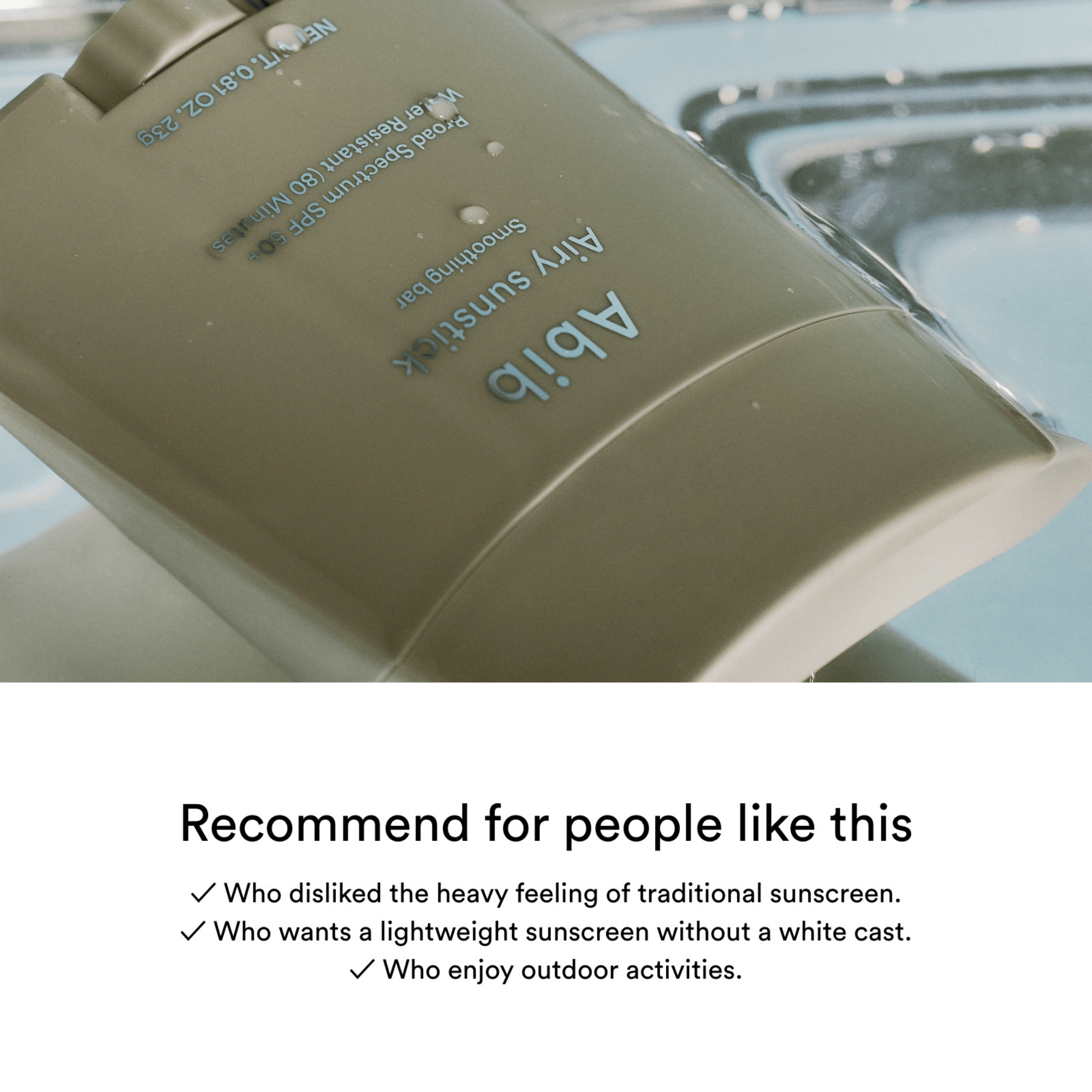 Nahaufnahme des Abib Airy Sunstick Smoothing Bar 23g, teilweise geöffnet, mit Text darunter, der ihn für diejenigen empfiehlt, die einen leichten, nicht fettenden Sonnenschutz wünschen - ideal für Outdoor-Fans.