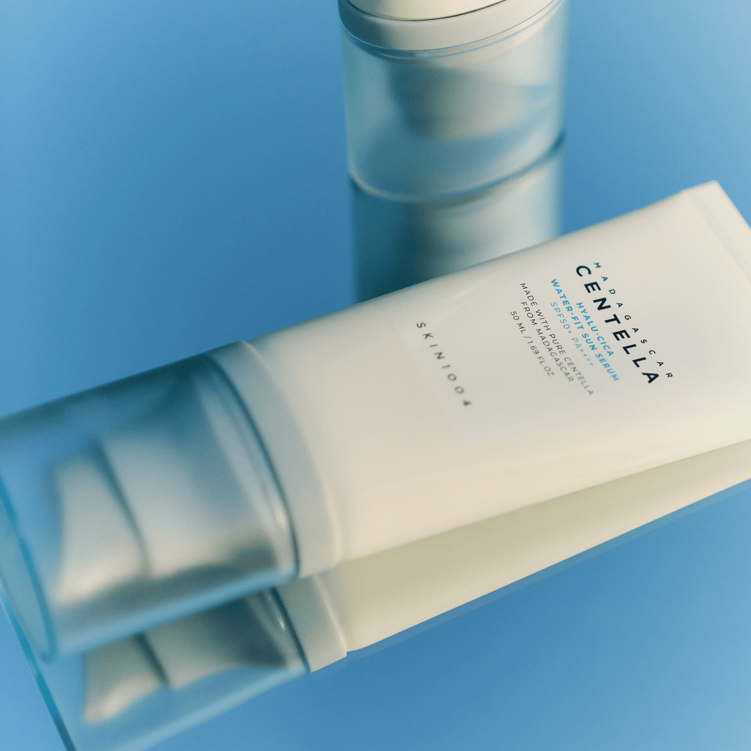 Skin1004 Madagascar Centella Hyalu Cica Water Fit Sun Serum 50ml - cosmadic