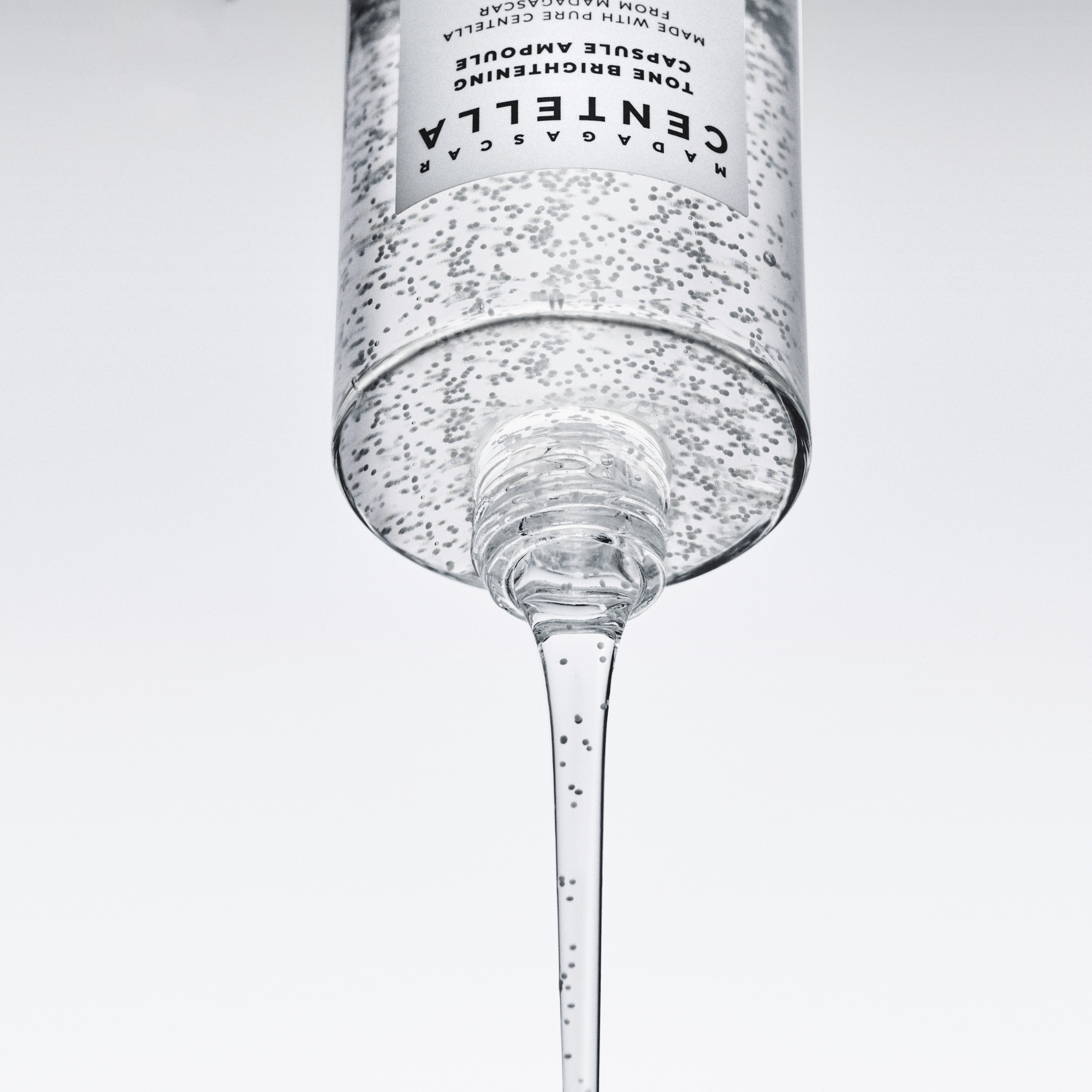 Skin1004 Madagascar Centella Tone Brightening Capsule Ampoule 100ml - cosmadic