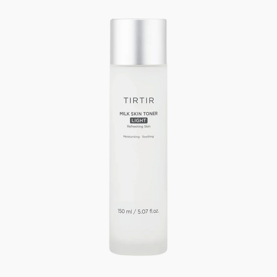 Transparente Flasche des TIRTIR Milk Skin Toner Light 150ml mit silbernem Deckel auf weißem Hintergrund für feuchtigkeitsspendende Pflege