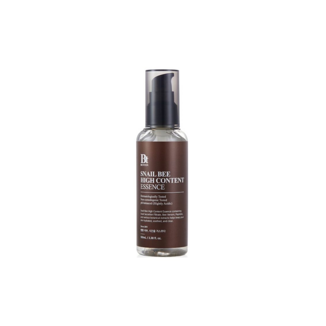 Flasche Benton Snail Bee High Content Essence mit einem schwarzen Pumpspender, abgebildet vor einem schlichten weißen Hintergrund.