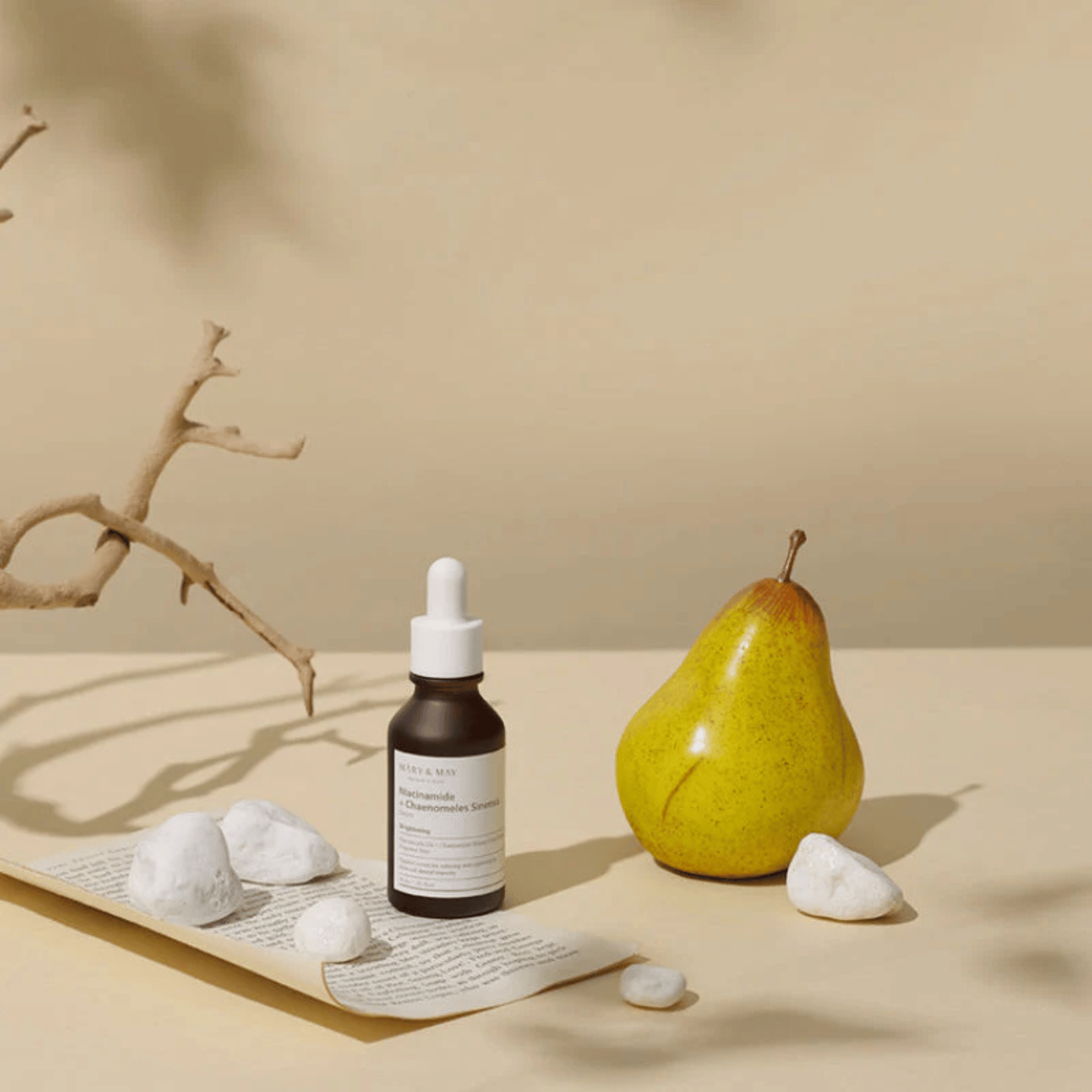 MARY &amp; MAY Niacinamide + Chaenomeles Sinensis Serum 30ml - cosmadic