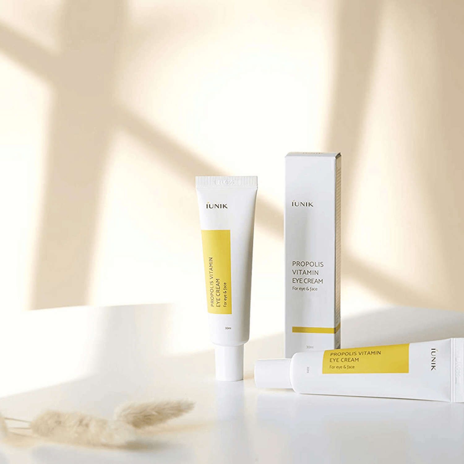 iUNIK Propolis Vitamin Eye Cream 30ml - cosmadic